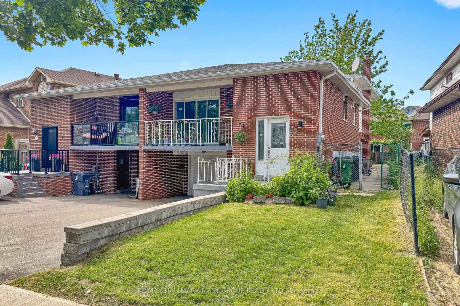 33-robbinstone-drive-scarborough-ontario-e13300484