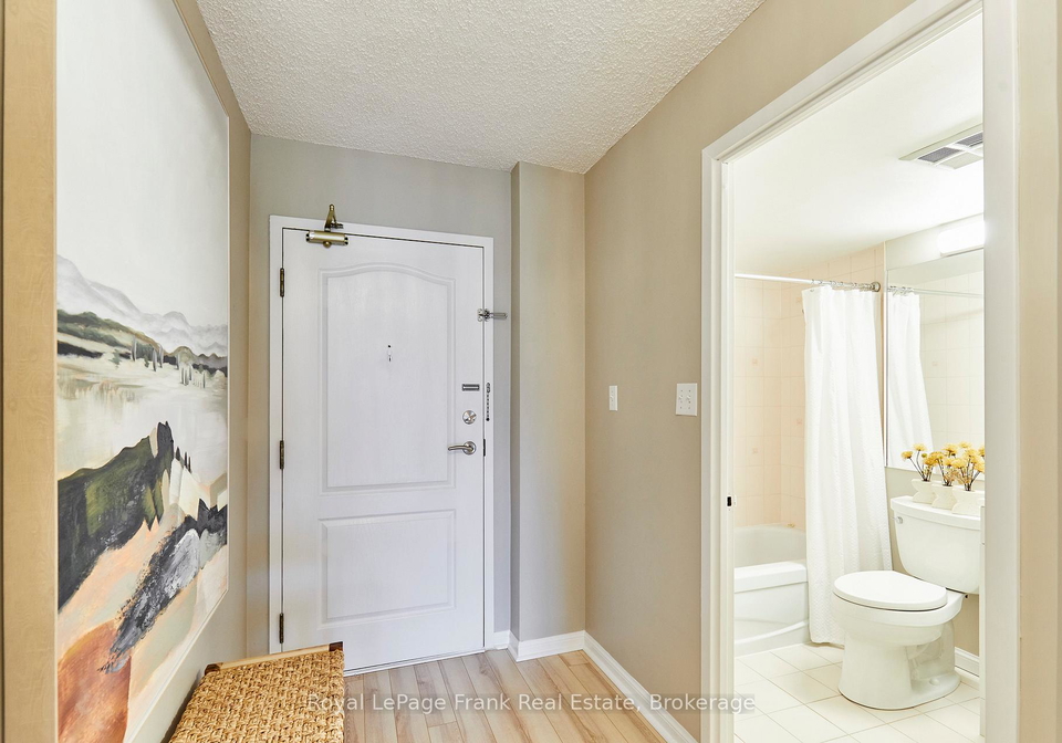 712-rossland-road-e-whitby-ontario-e13410576