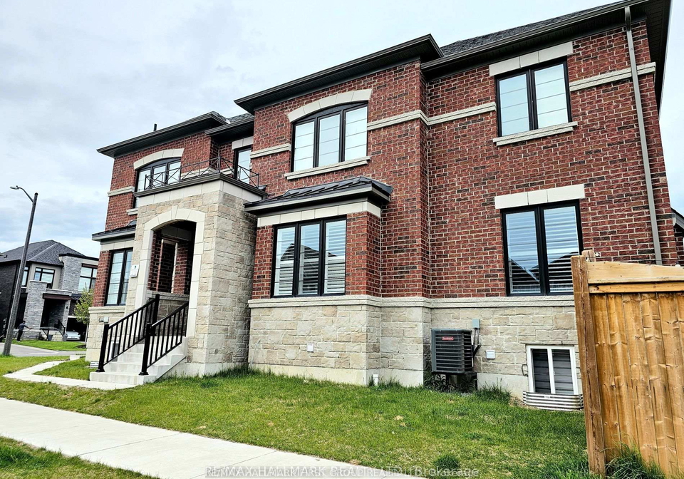 14-arksey-bsmnt-street-whitby-ontario-e13410618