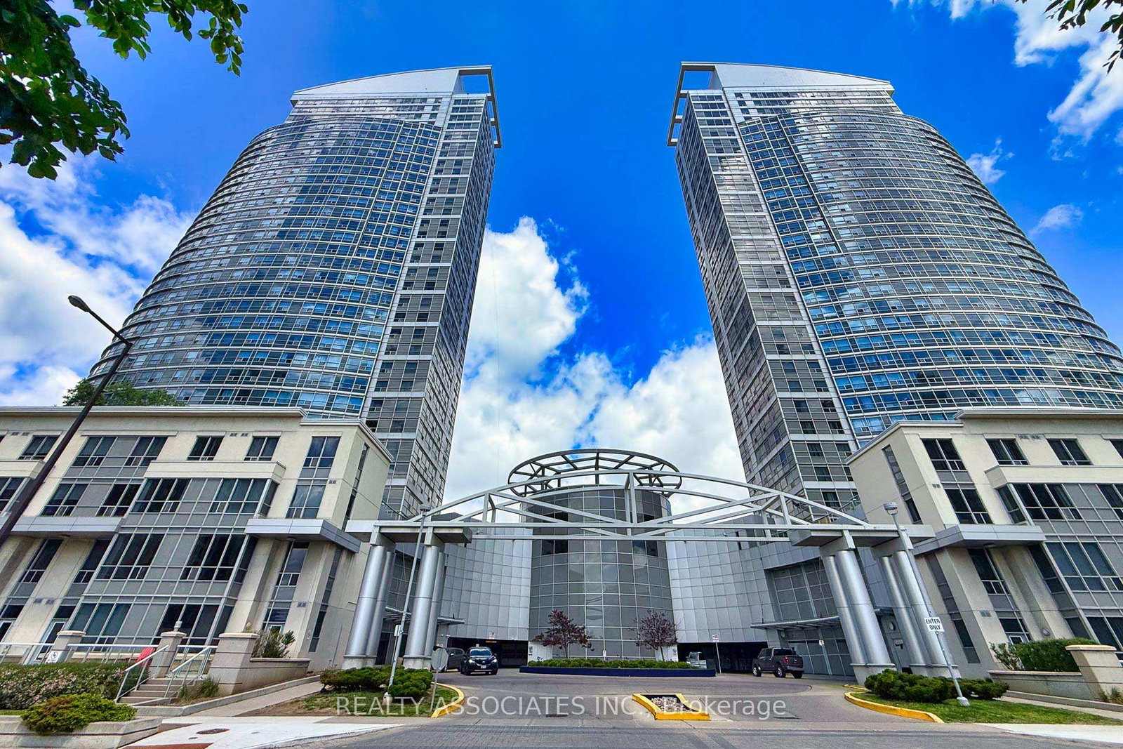 36-lee-centre-drive-scarborough-ontario-e13411570