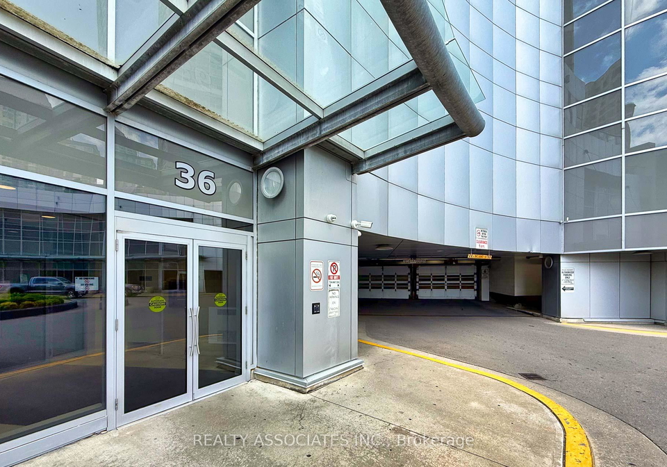 36-lee-centre-drive-scarborough-ontario-e13411570