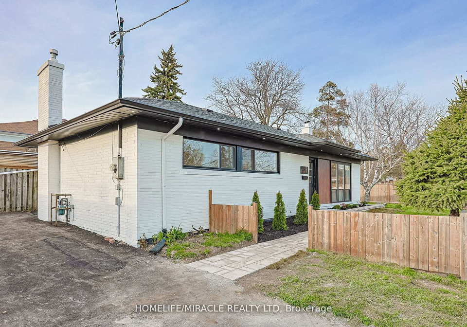 22-arnprior-road-scarborough-ontario-e13412762