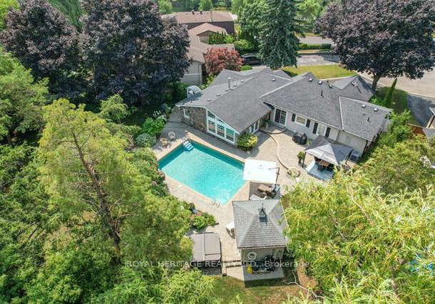 1549-willowside-court-pickering-ontario-e13412816