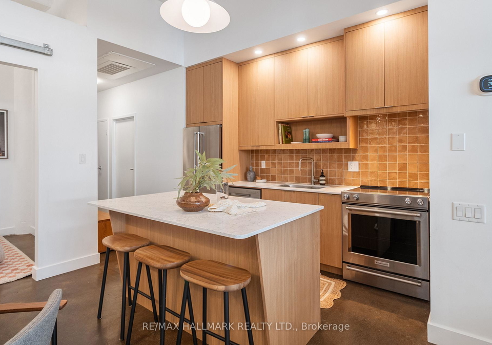 233-carlaw-avenue-toronto-ontario-e13413020