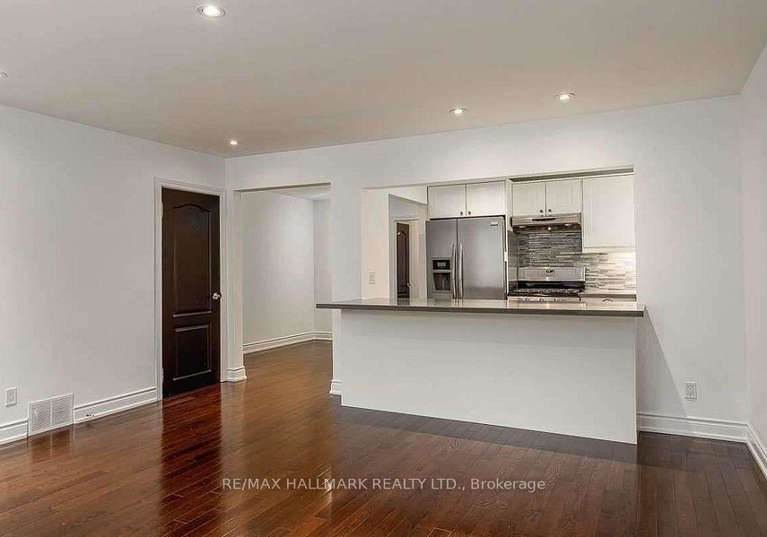 25-love-crescent-toronto-ontario-e13413130