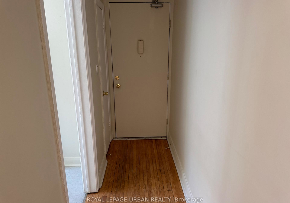 1024-oconnor-drive-east-york-ontario-e13413210