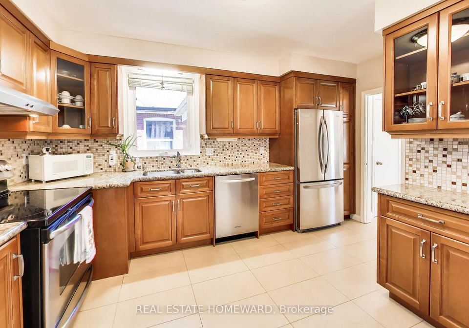 4-martorino-drive-scarborough-ontario-e13413224