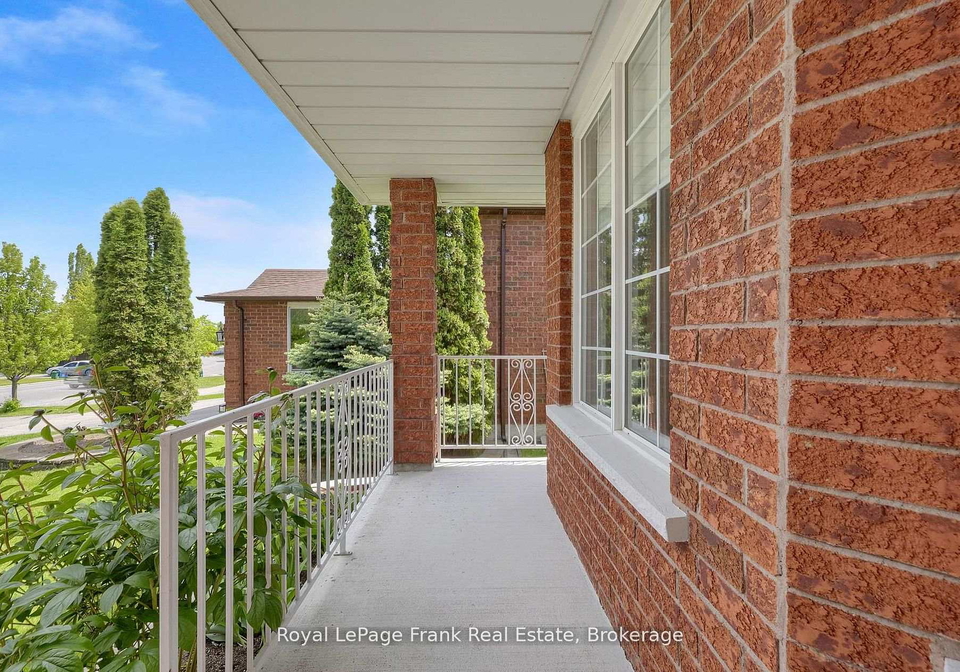 92-west-side-drive-clarington-ontario-e13413332
