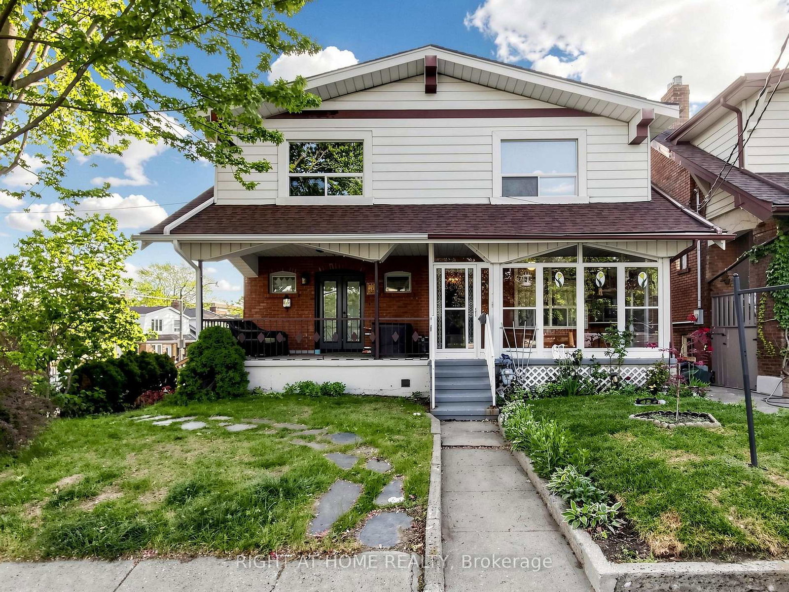 86-caithness-avenue-east-york-ontario-e13413344