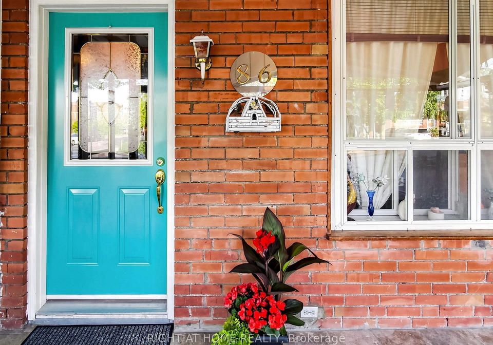 86-caithness-avenue-east-york-ontario-e13413344