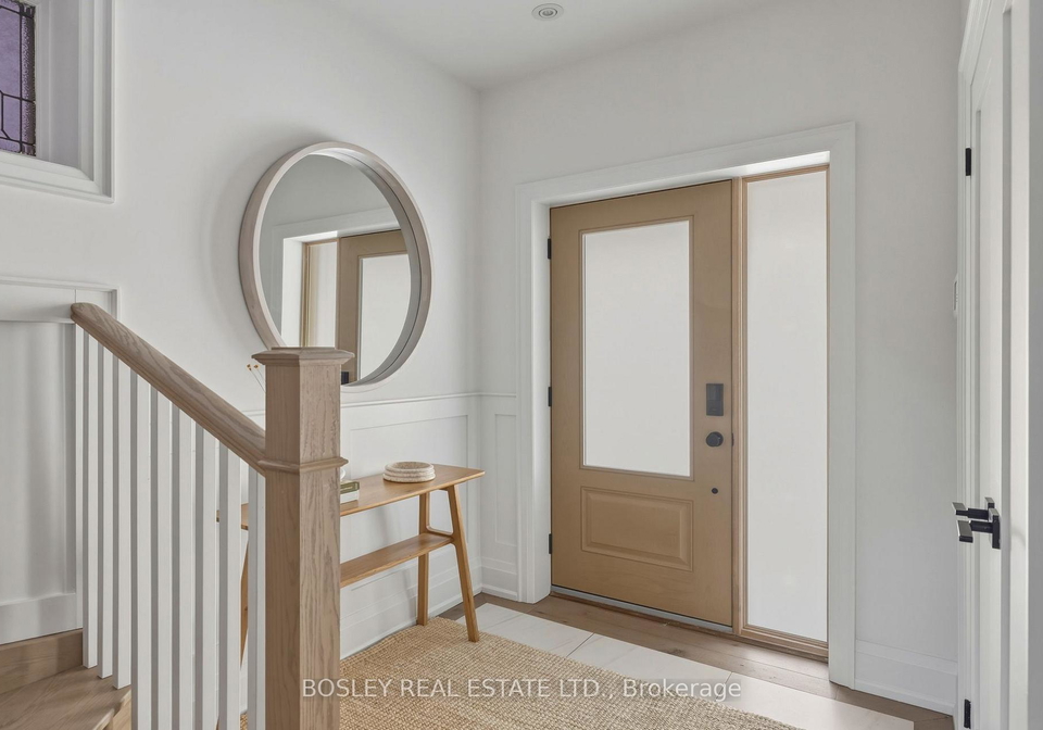 19-lark-street-toronto-ontario-e13413604
