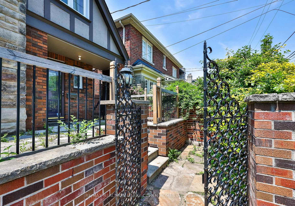 138-fallingbrook-road-scarborough-ontario-e13413822