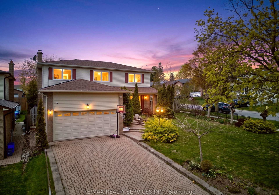 2-dunbar-drive-whitby-ontario-e13414146