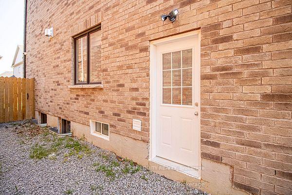 32-crombie-street-clarington-ontario-e13414420