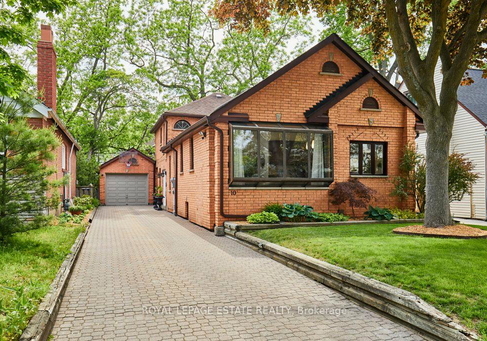 10-queensgrove-road-scarborough-ontario-e13414822