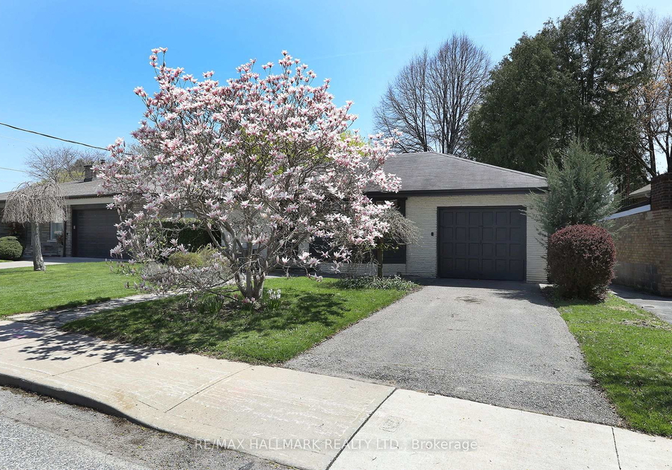 33-stag-hill-drive-east-york-ontario-e13415612