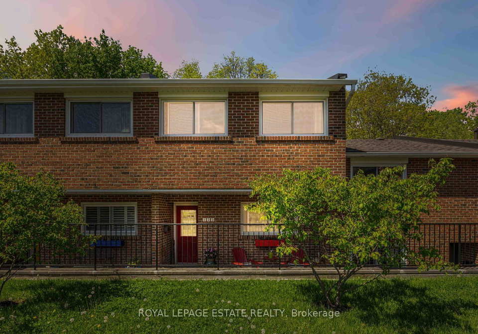 90-edgewood-avenue-toronto-ontario-e13416318