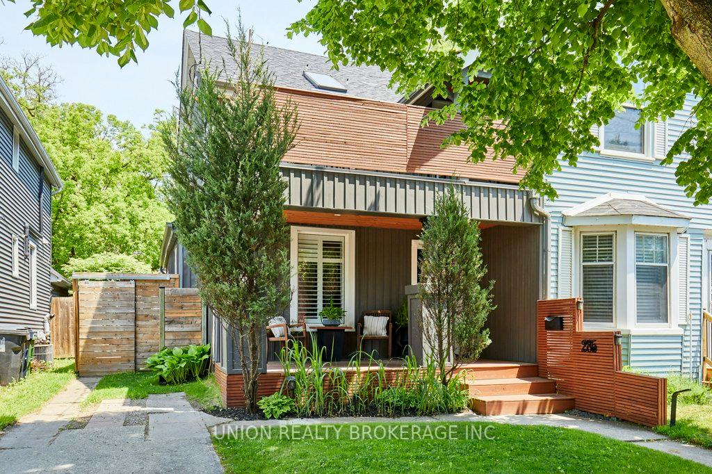 285-woodbine-avenue-toronto-ontario-e13416548