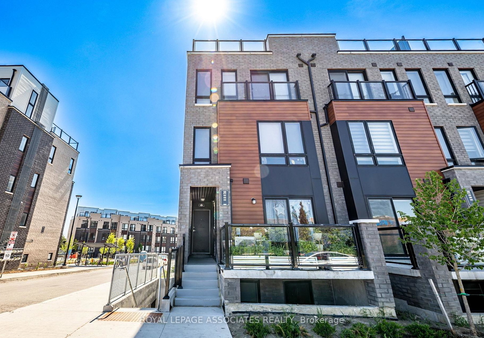 30-liben-way-scarborough-ontario-e13416708