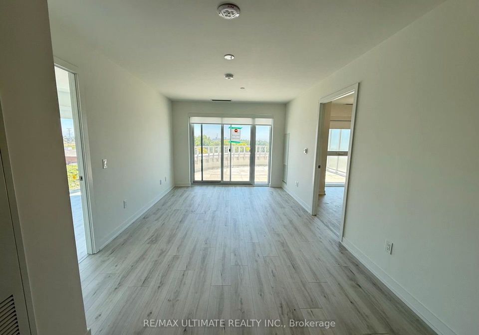 1010-sandy-beach-road-pickering-ontario-e13417108