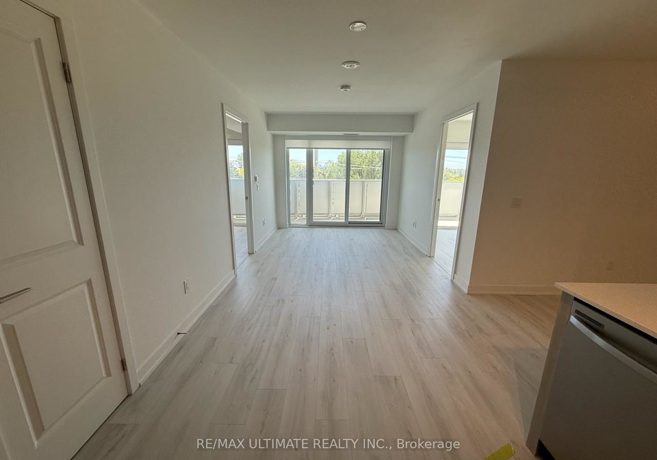 1010-sandy-beach-road-pickering-ontario-e13417192