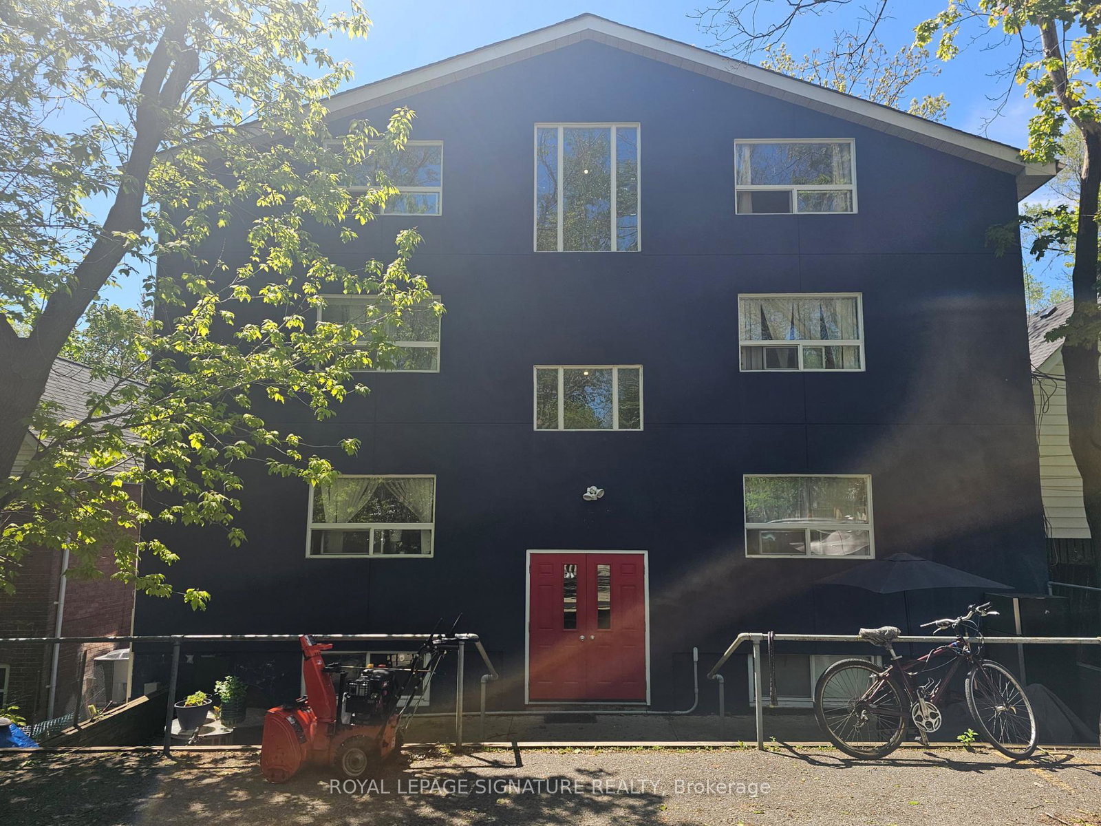 10-ivy-avenue-toronto-ontario-e13417686