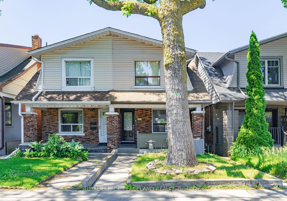 606-coxwell-avenue-toronto-ontario-e13418176