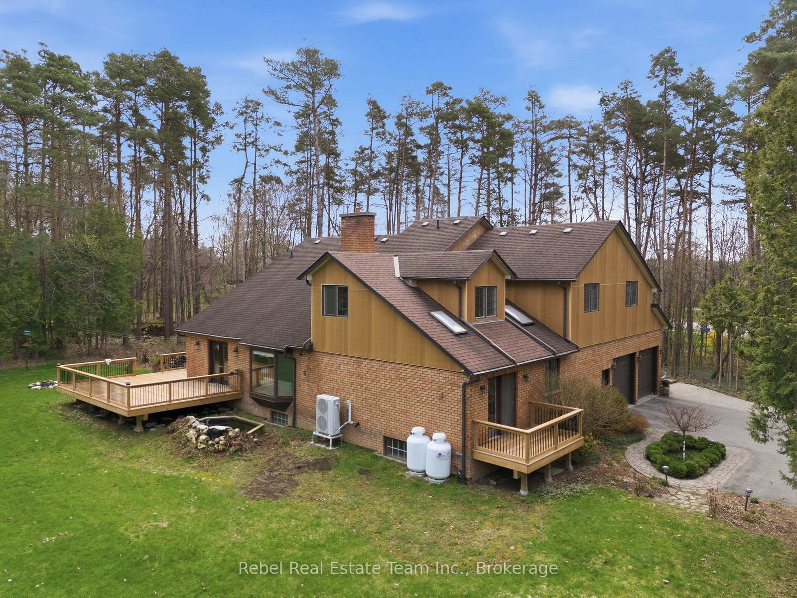 21-stone-sound-scugog-ontario-e13418310