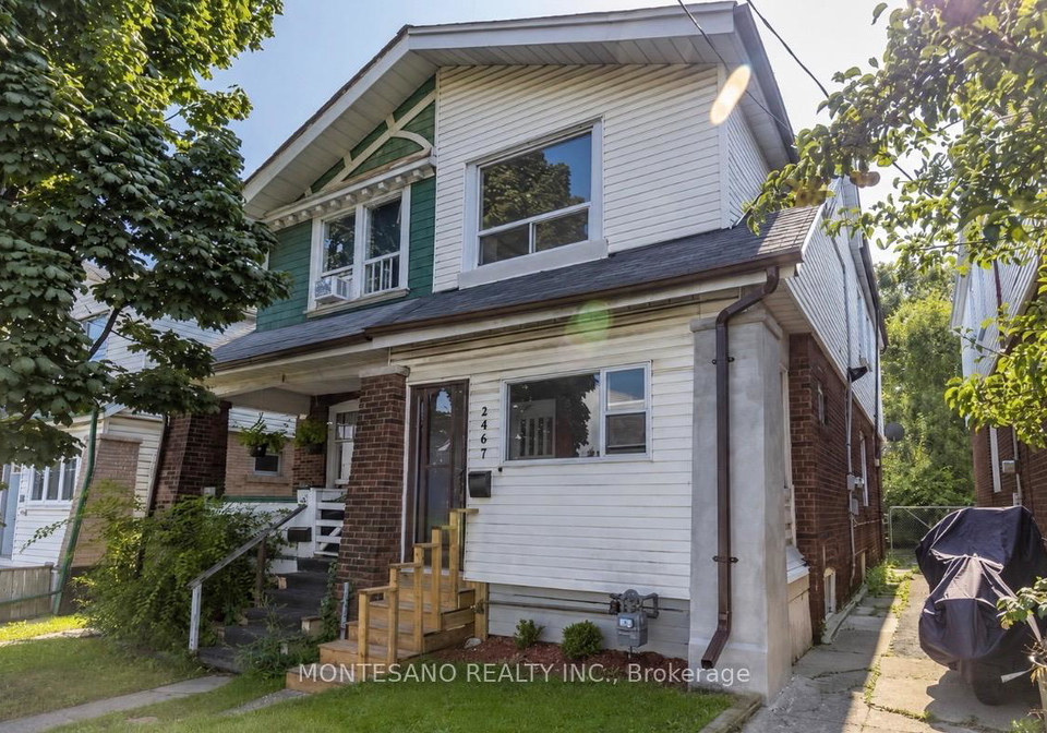 2467-gerrard-street-e-toronto-ontario-e13418648