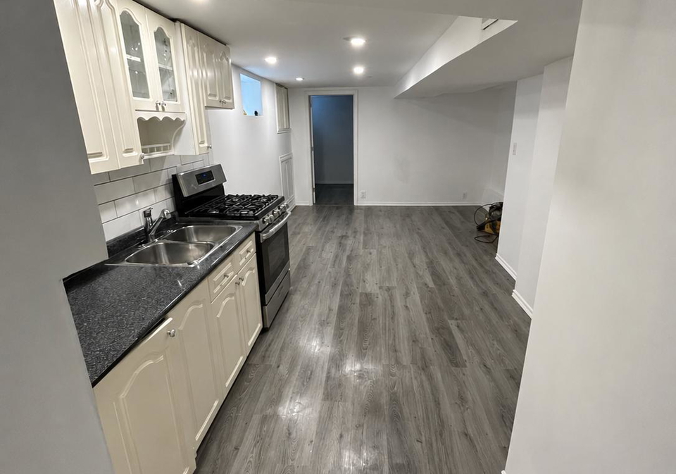 2467-gerrard-street-e-toronto-ontario-e13418648