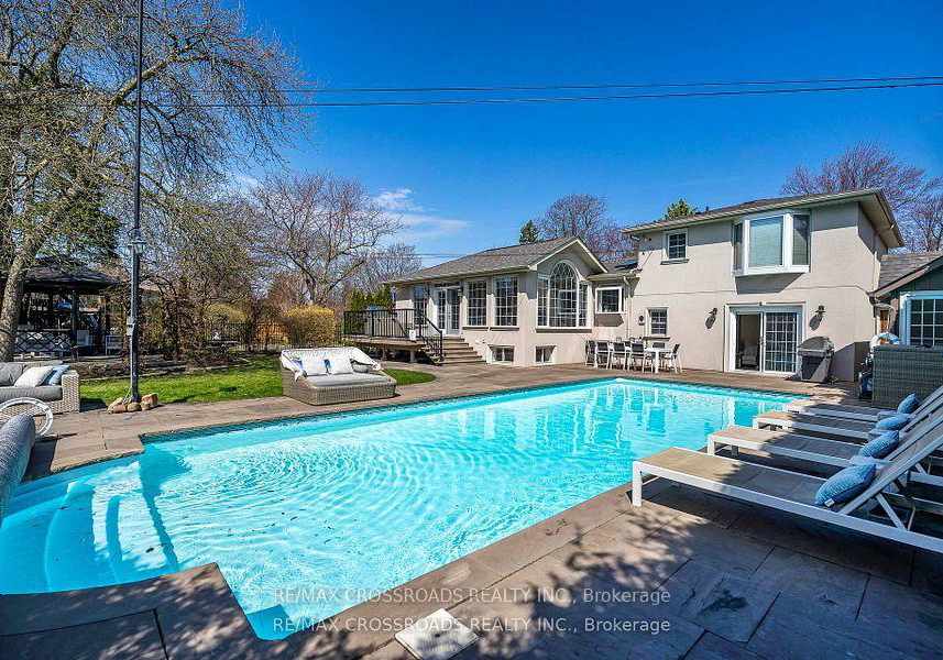 3-wythenshawe-wood-scarborough-ontario-e13418652