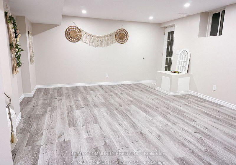 19-yvette-street-nw-whitby-ontario-e13418780