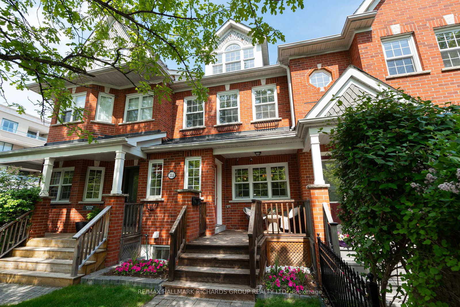 111-winners-circle-toronto-ontario-e13419268