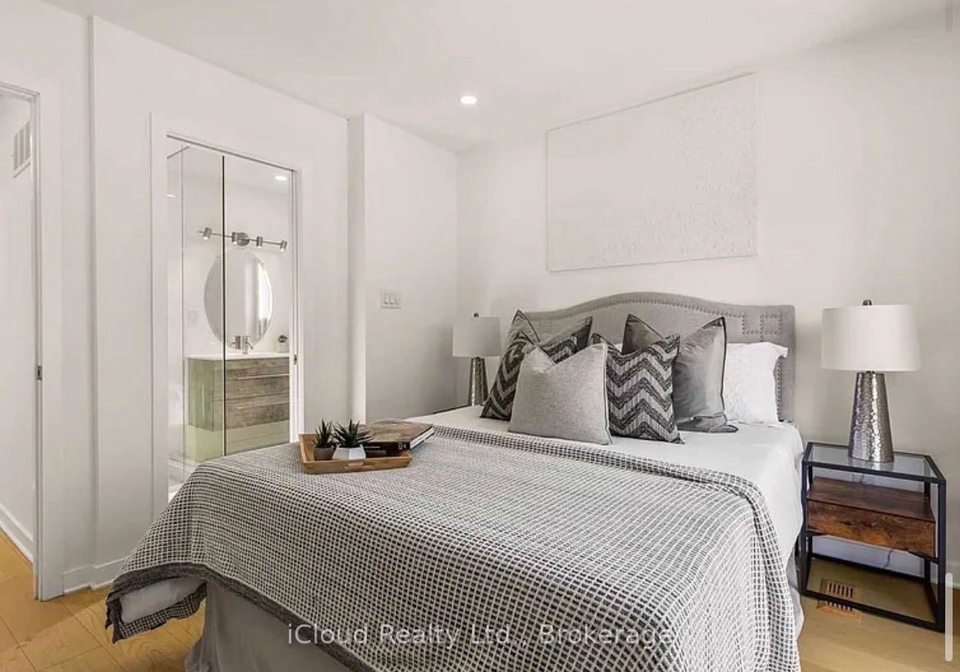 386-coxwell-avenue-toronto-ontario-e13419390