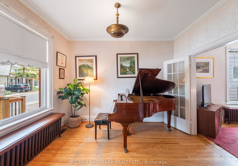 326-cedarvale-avenue-east-york-ontario-e13419412