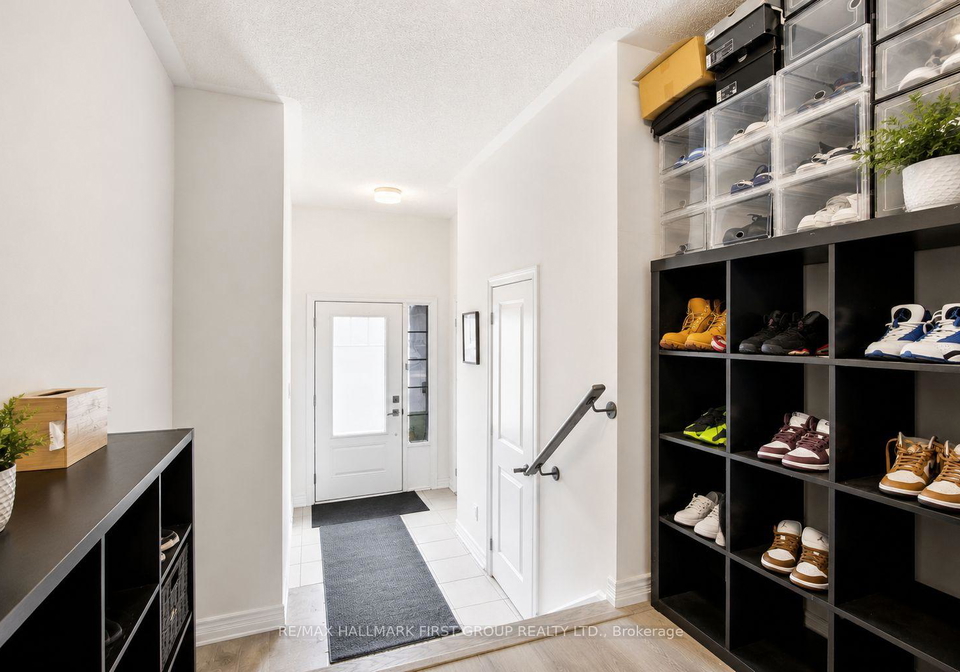2019-cameron-lott-crescent-oshawa-ontario-e13419486