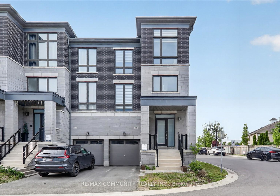 45-douet-lane-ajax-ontario-e13420274
