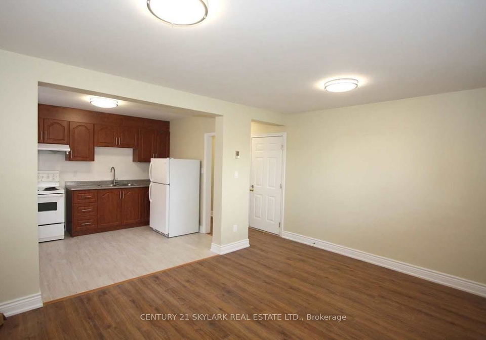 37elgin-court-oshawa-ontario-e13420890