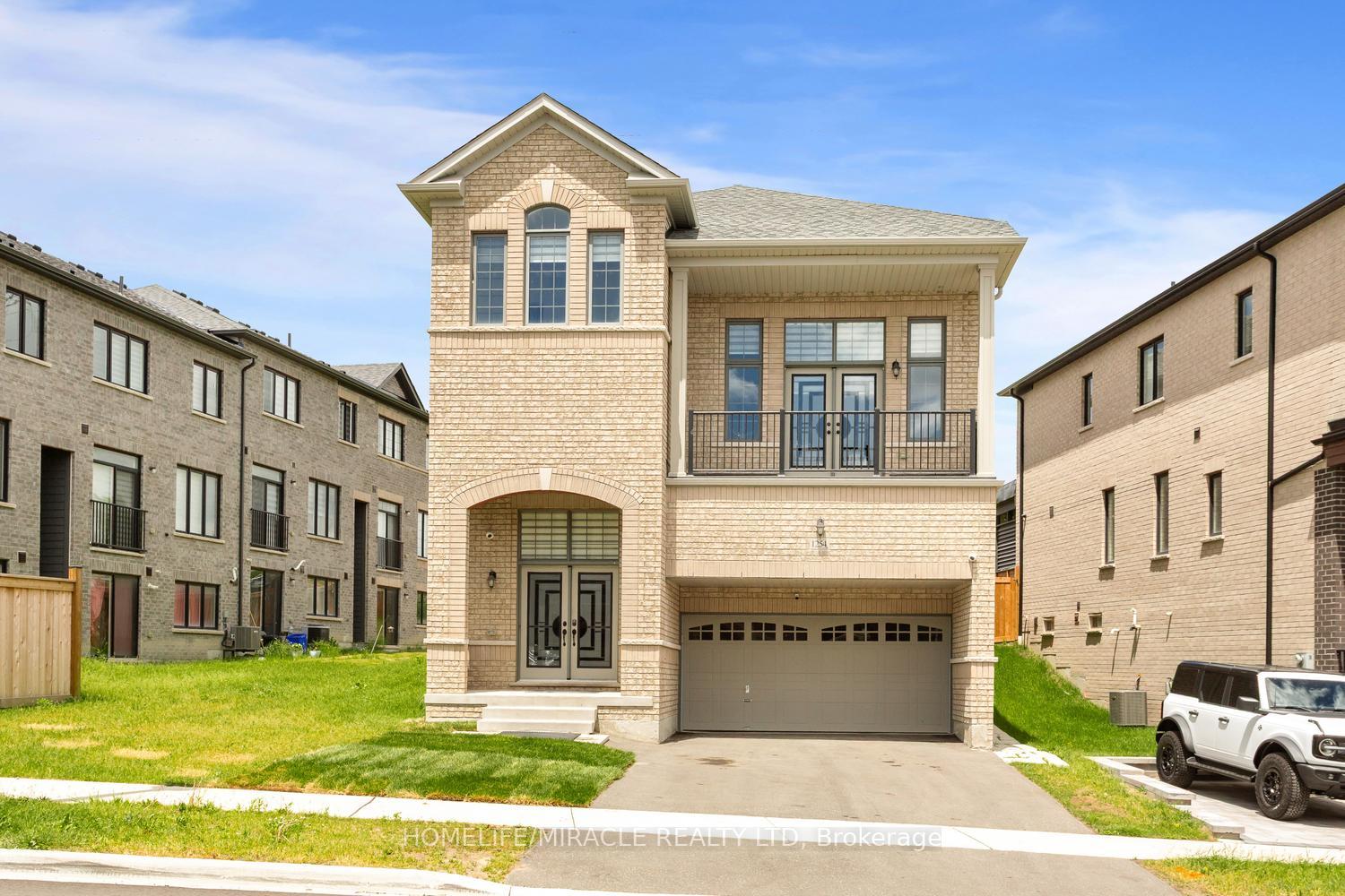 1254-aquarius-trail-pickering-ontario-e13421468