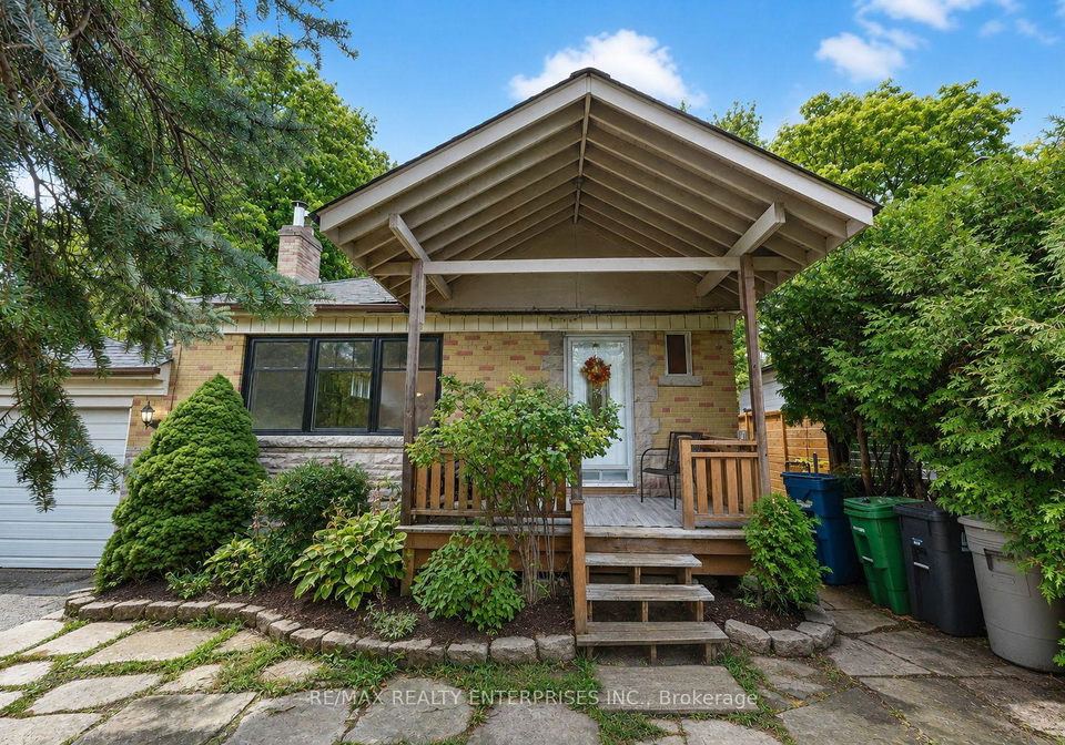 10-colonial-avenue-scarborough-ontario-e13422082