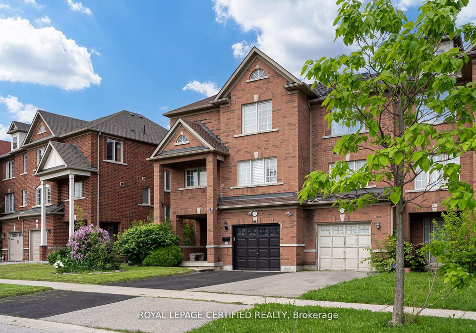 21-polarlights-way-scarborough-ontario-e13422304