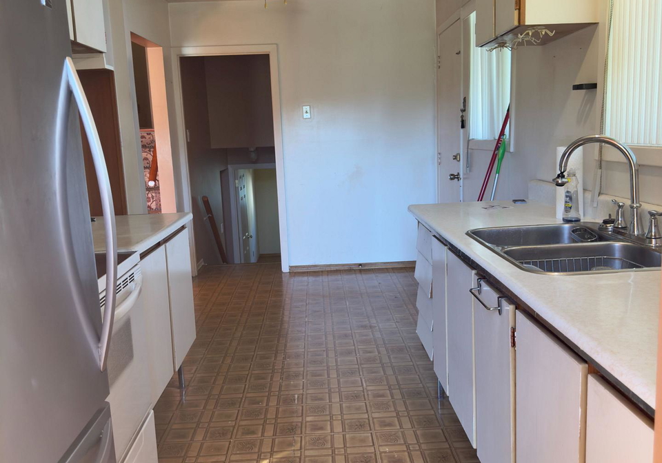 869-douglas-avenue-pickering-ontario-e13422346