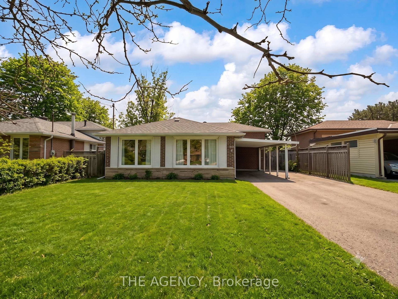 54-manorglen-crescent-scarborough-ontario-e13422638