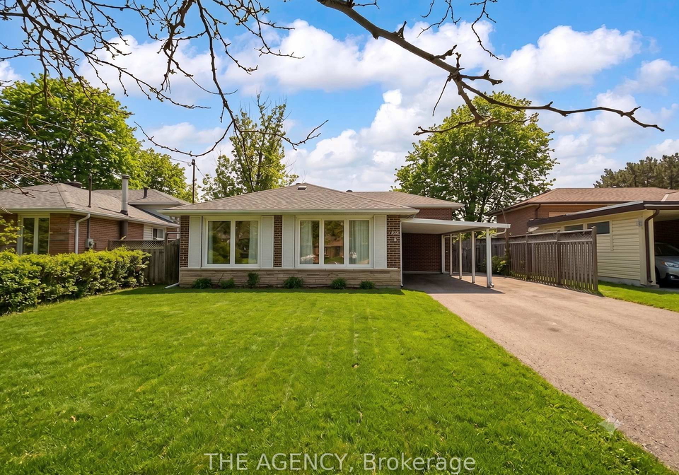 54-manorglen-crescent-scarborough-ontario-e13422638