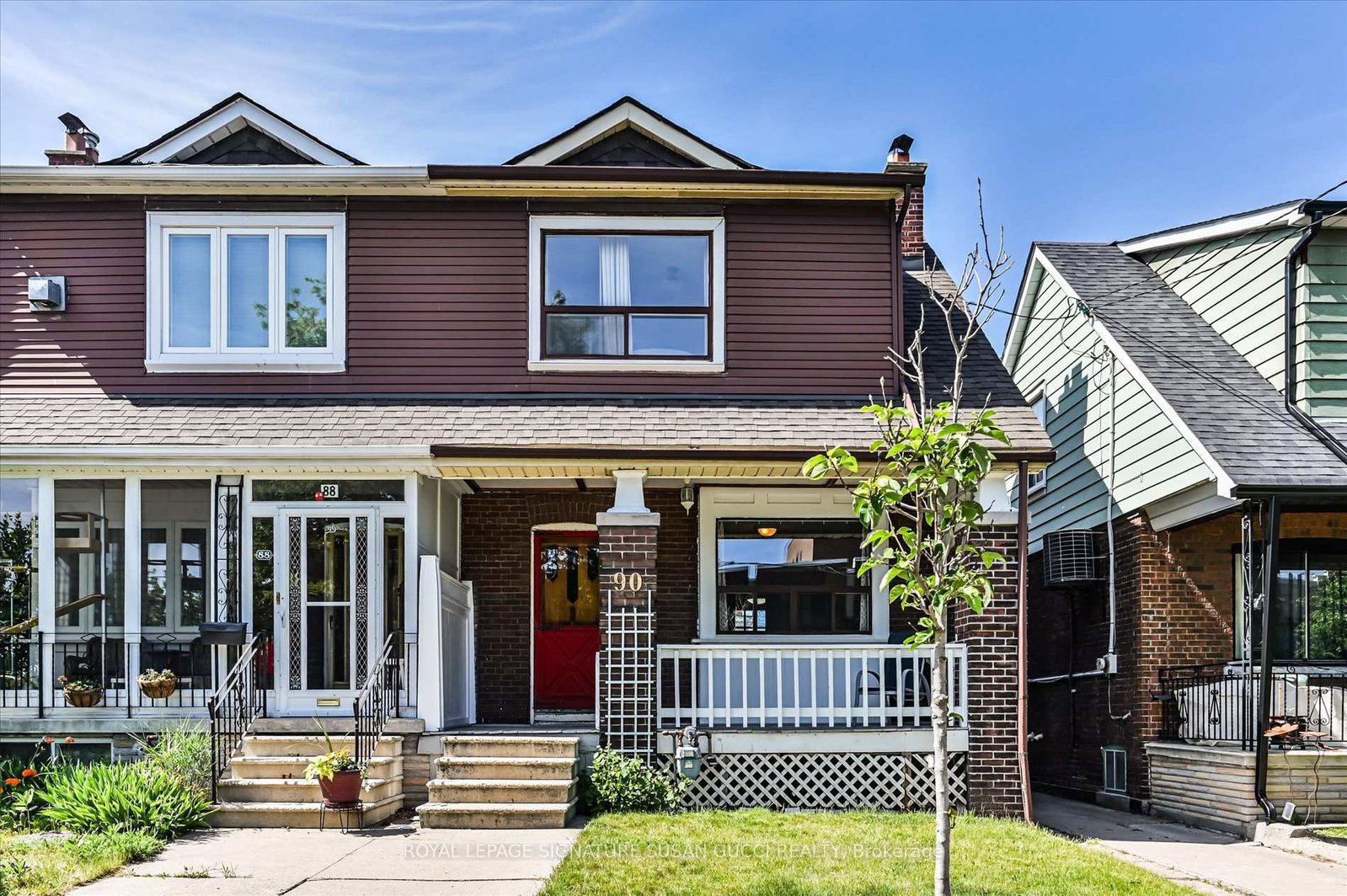 90-glebeholme-boulevard-east-york-ontario-e13422750