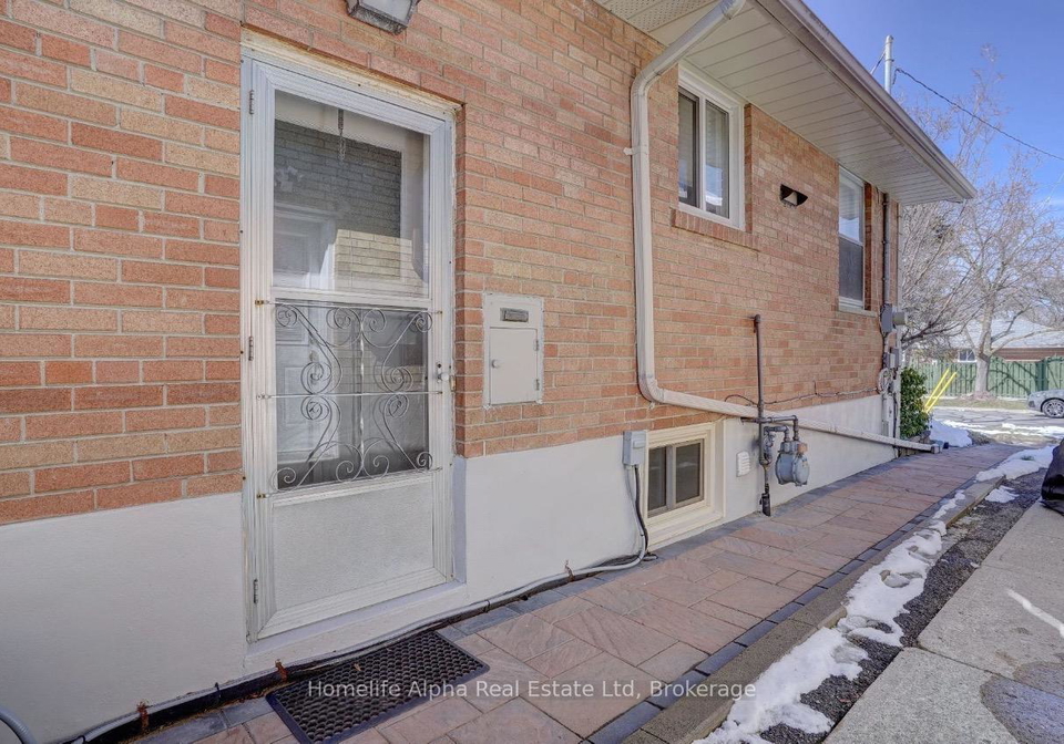 124-thicketwood-drive-scarborough-ontario-e13423088