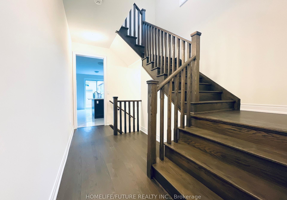 15-wesley-brooks-street-clarington-ontario-e13423180