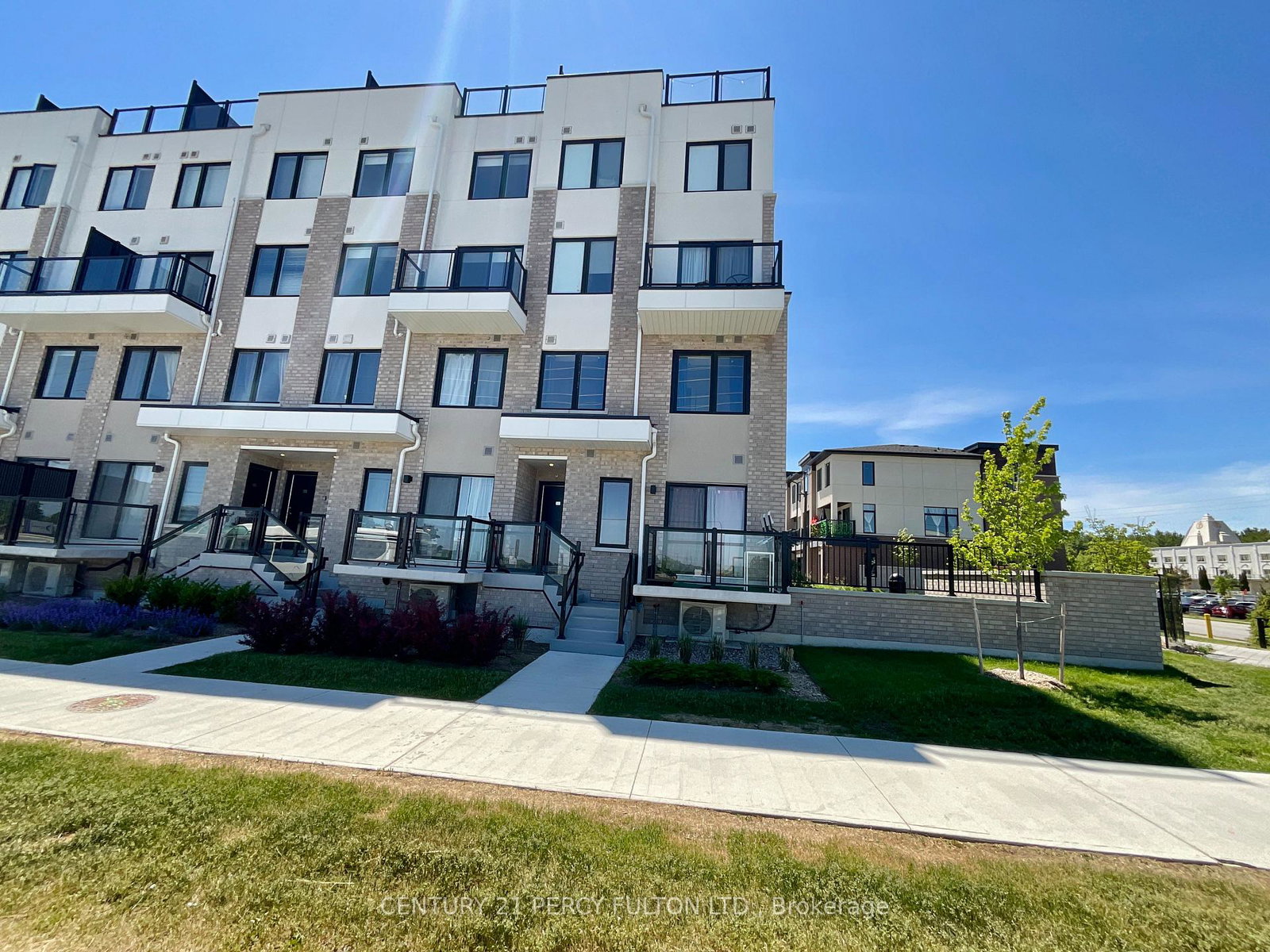 1695-dersan-street-pickering-ontario-e13423190