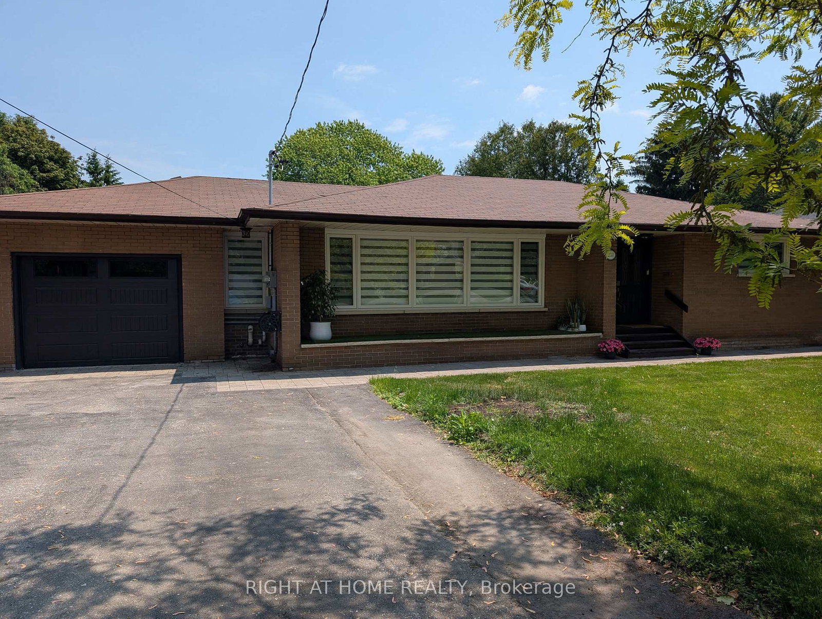 251-meadow-road-whitby-ontario-e13423648