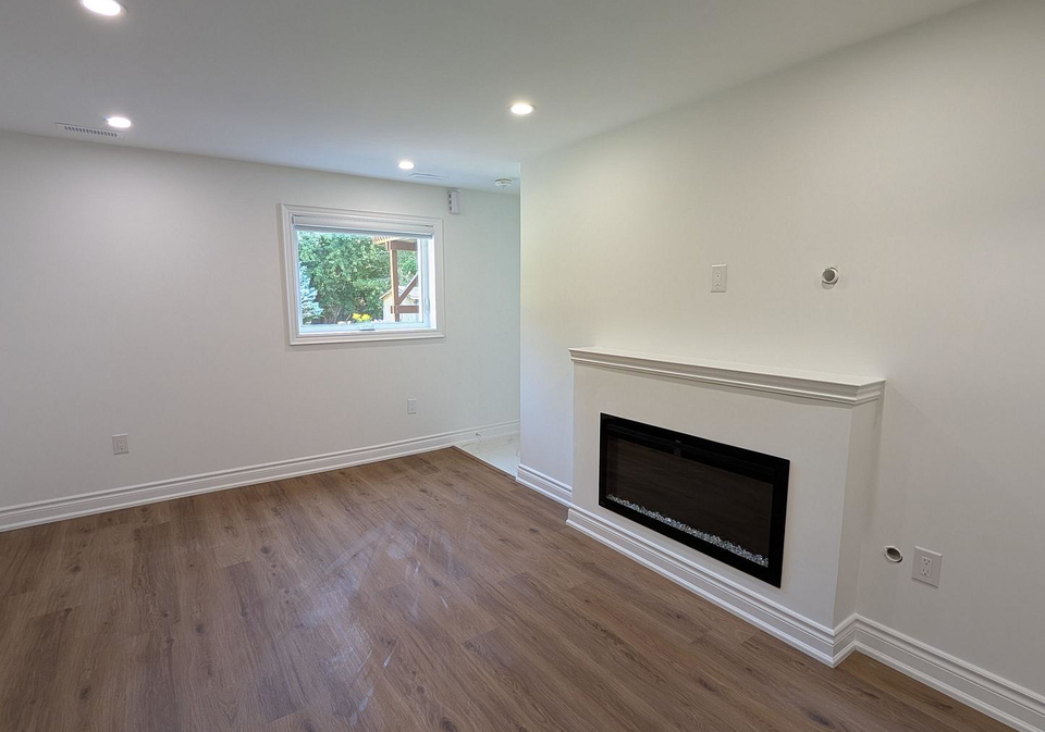251-meadow-road-whitby-ontario-e13423648